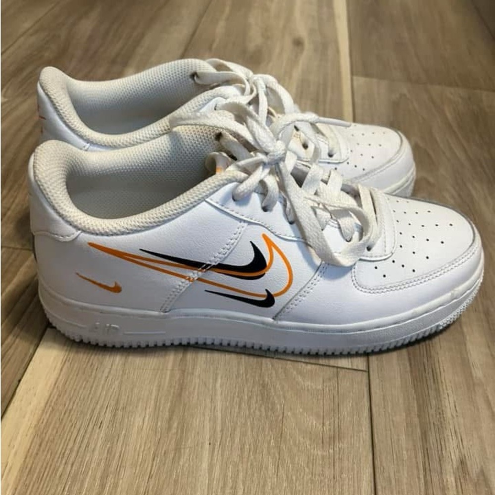 Nike air forces!